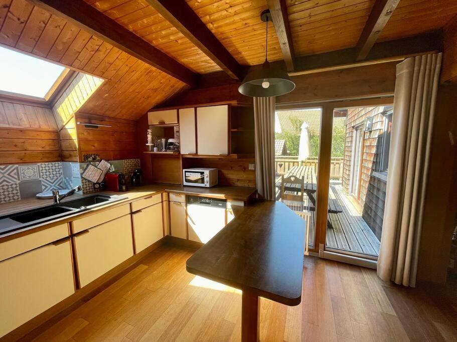 Chalet Kelly, Centre Ville / Jacuzzi / Sauna 제라르메르 외부 사진